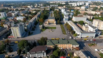 Рівне сколихнулося від вибуху саморобного пристрою: Нацполіція повідомила про деталі інциденту в центрі міста